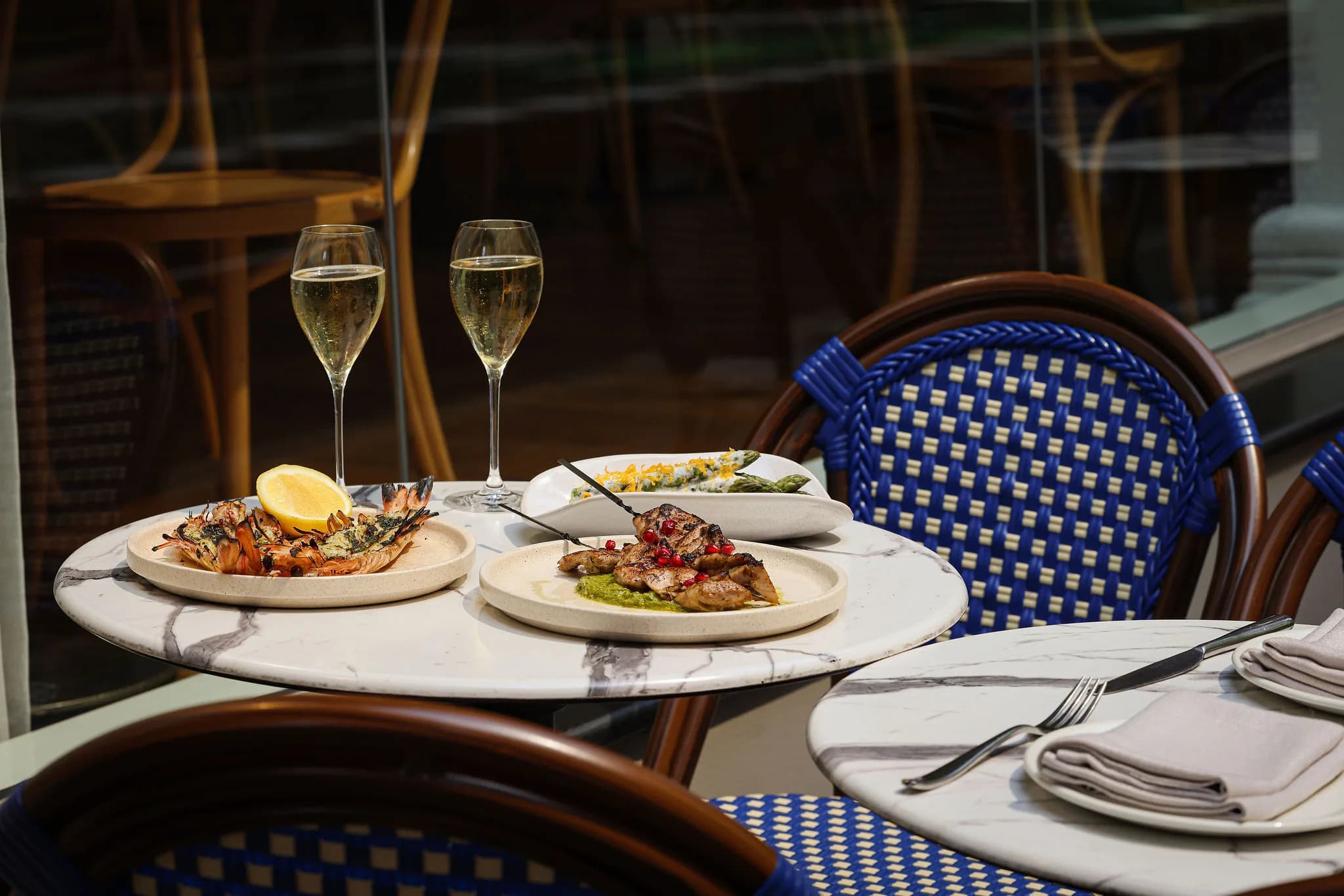 Food and Drink - Asachi Restaurant